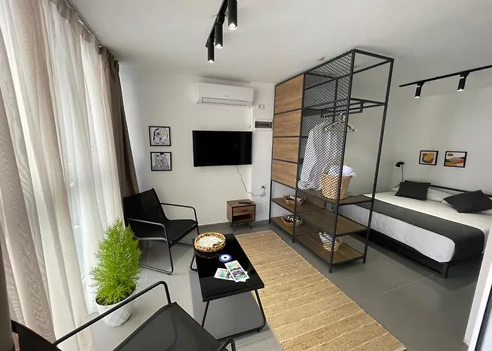 Vela 2 Apartment Sarande